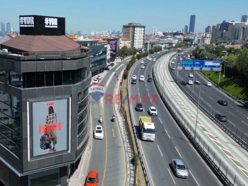E-5 CEPHELİ KİRALIK KOMPLE PLAZ