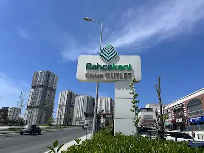 BAHÇEKENT CADDE FLORADA ÇİFT CEPHE KİRALIK DÜZ GİRİŞ DÜKKAN