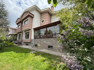 PARK CADDESİ AYDORUK VİLLALARI SATILIK 5+2 VİLLA!