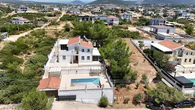 DİDİM YEŞİLTEPE’DE DOĞANIN İÇİNDE  VILLA