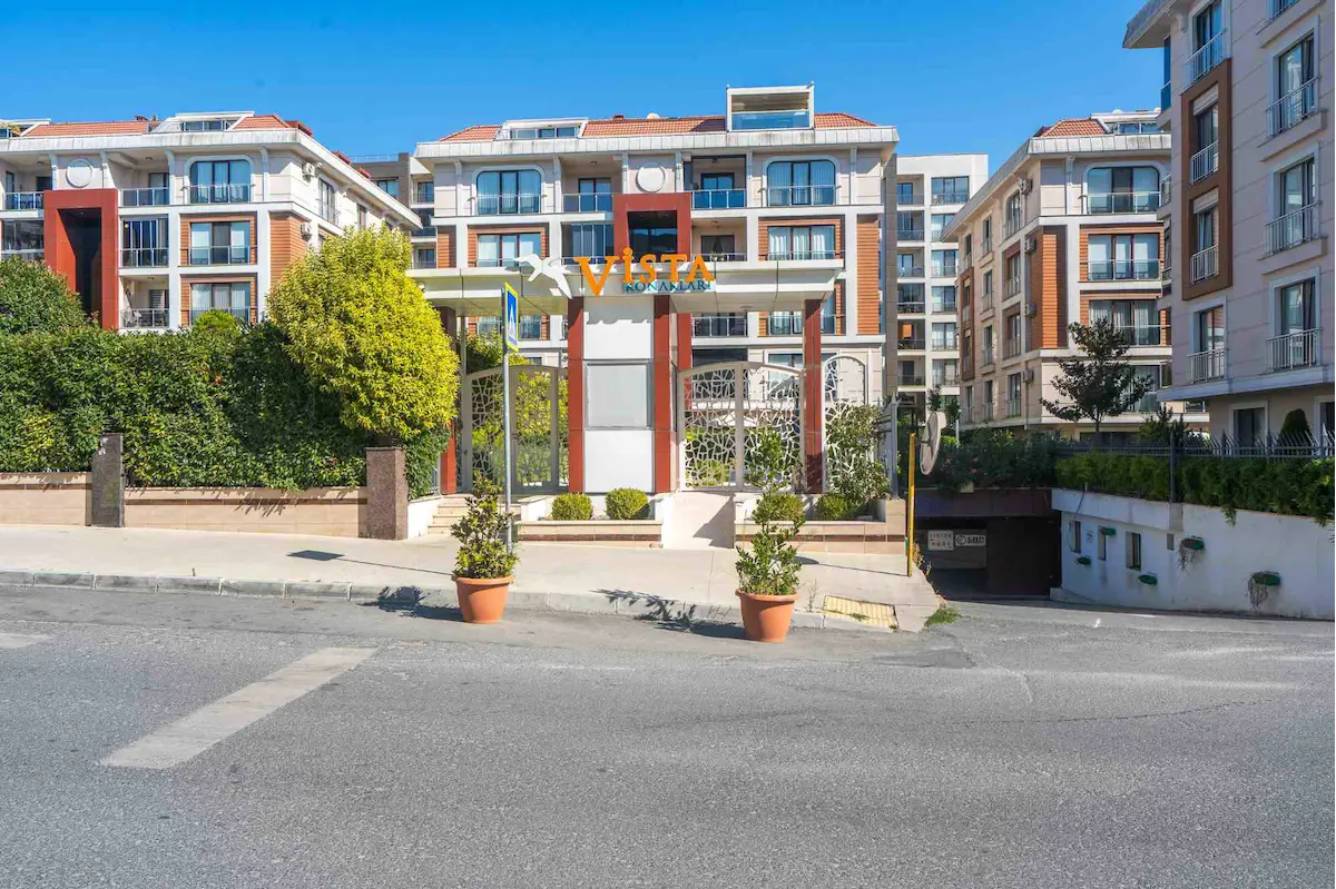 REMAX GELİŞİMDEN VİSTA KONAKLARINDA 3+1 PEYZAJ CEPHE DAİRE