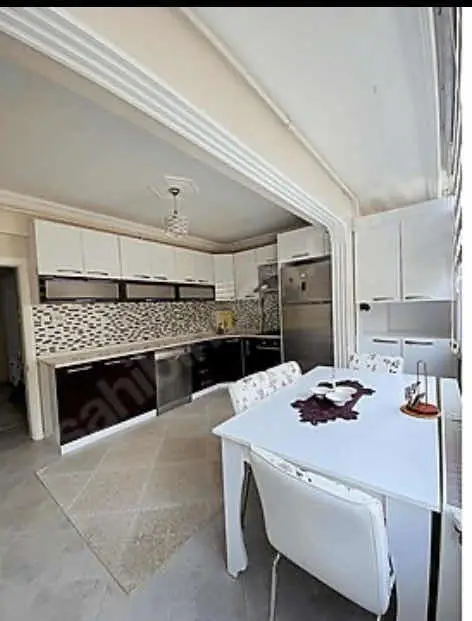 RE/MAX'TAN YILDIZ MAH. EŞYALI 3+1 KİRALIK DAİRE