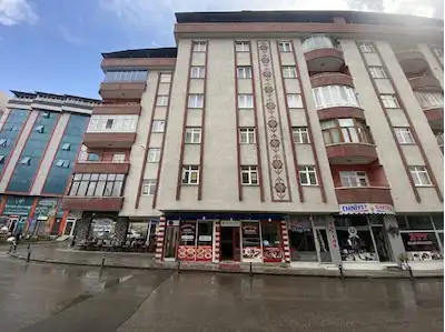 REMAX ARTIS'DEN YONCALIK'TA SATILIK İŞ YERI