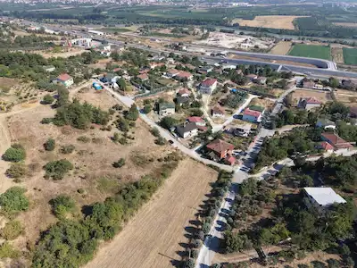 SAKARYA PAMUKOVA BAYIRAKÇAŞEHİRDE YATIRIMLIK ARAZİ FIRSATI!