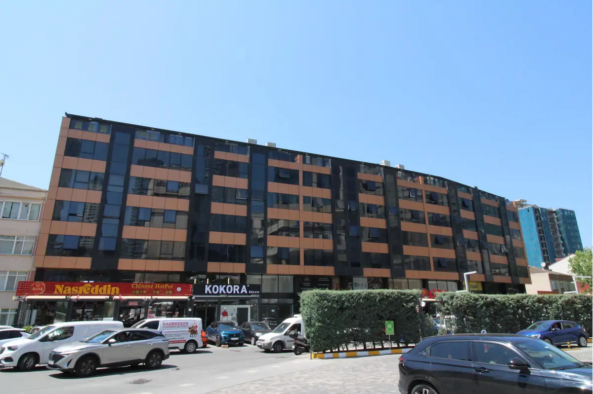 REMAX EBRU'DAN ÖZDİLEK PARK AVM ARKASI LEVENT POİNT REZİDANSTA