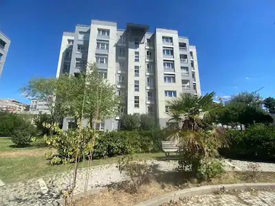 SEFAKÖY KIPTAŞ'TA PEYZAJ MANZARALI, TADILATLI 3+1 DAIRE