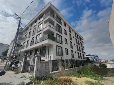 BEYLIKDÜZÜ YAKUPLU'DA 2+1 BAHÇE KATI SATILIK SIFIR DAIRE