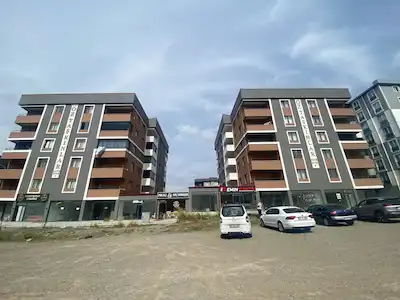 REMAX İLKE'DEN HİLALKENT'TE KİRALIK İŞ YERİ