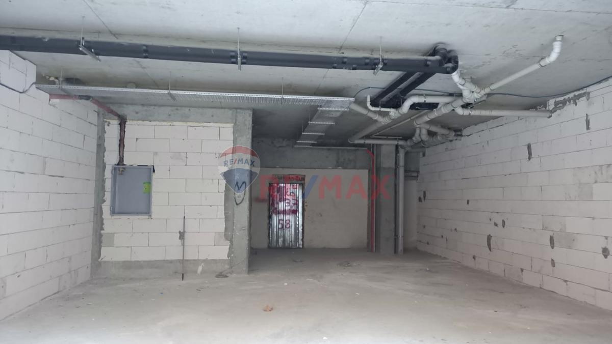 GENYAP LINK 97M2 KİRALIK DÜKKAN