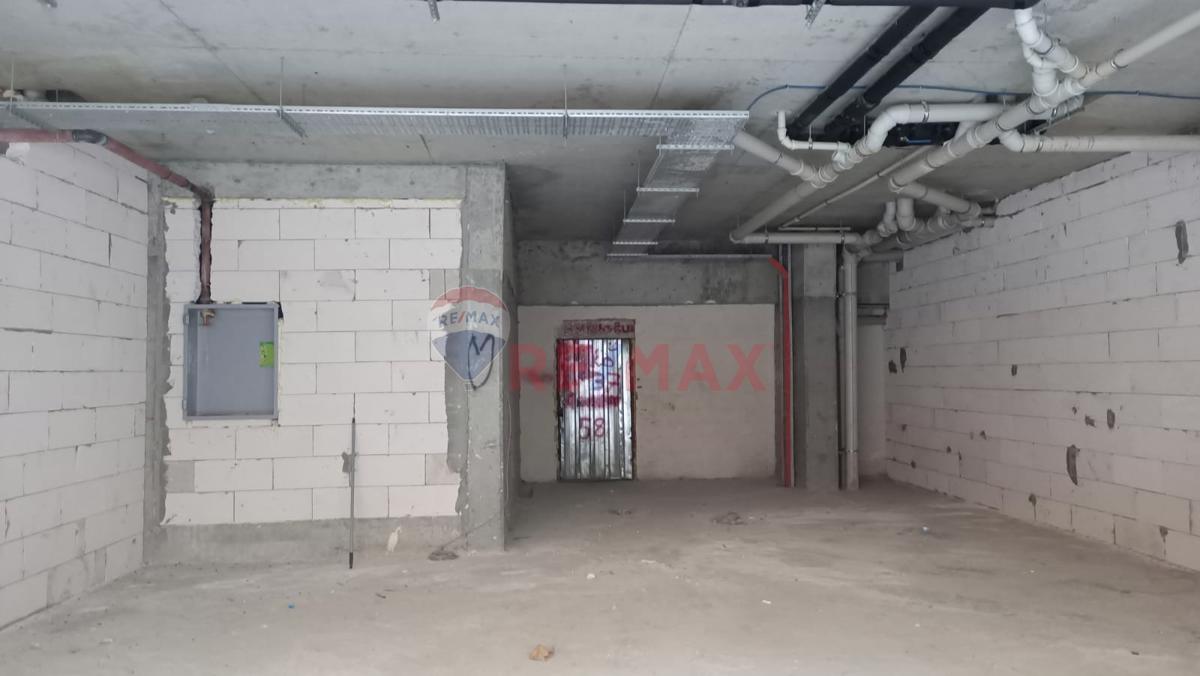 GENYAP LINK 97M2 KİRALIK DÜKKAN