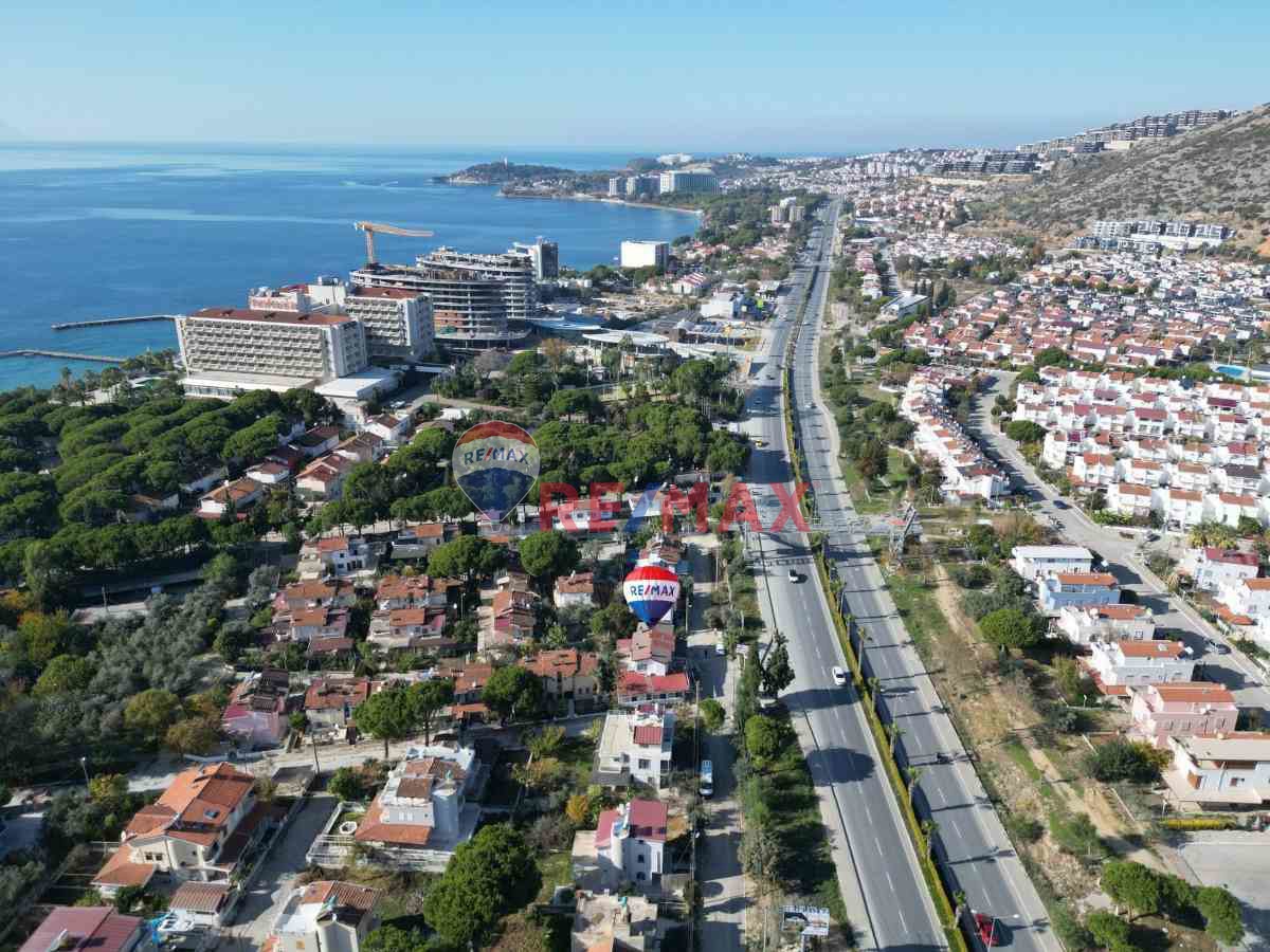 DENIZE 250 METRE MESAFEDE SATILIK 3+1 YAZLIK