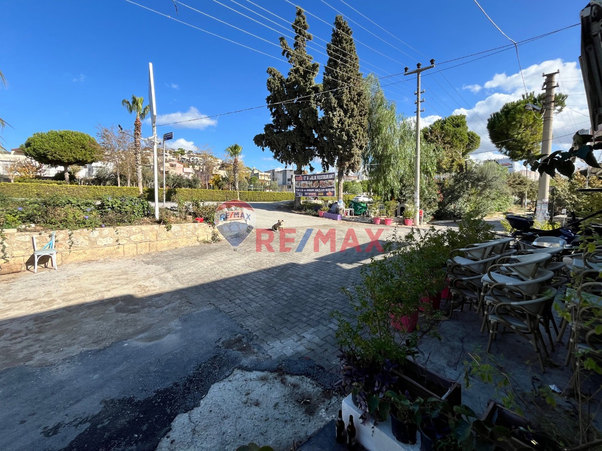 DENIZE 250 METRE MESAFEDE SATILIK 3+1 YAZLIK