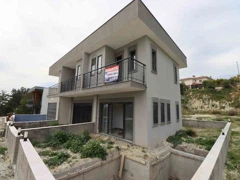 KUŞADASI SOĞUCAKTA ÖZEL HAVUZLU 2+1 DUBLEKS VİLLA OTURMA RUHSATLI