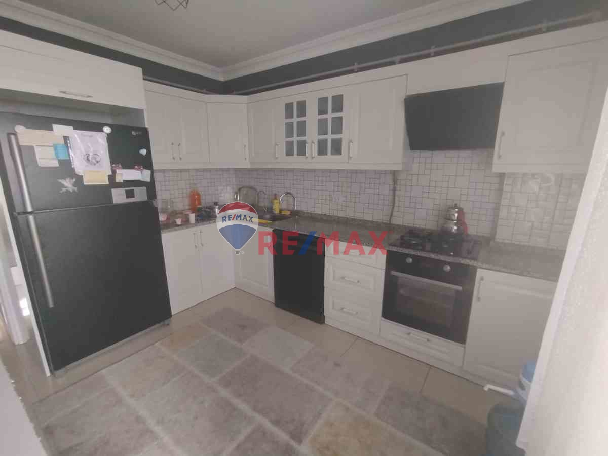 REMAX ÇARŞI'DAN İZMİT GÜNDOĞDU'DA SATILIK 4+1 ÇATI DUBLEKS DAİRE