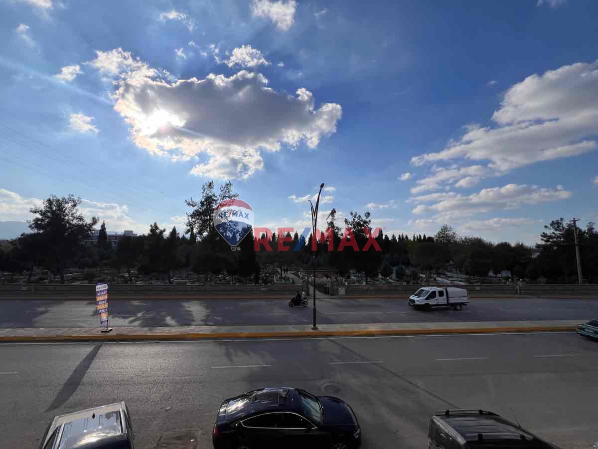 KARTEPE FSM‘DE KİRALIK OFİS