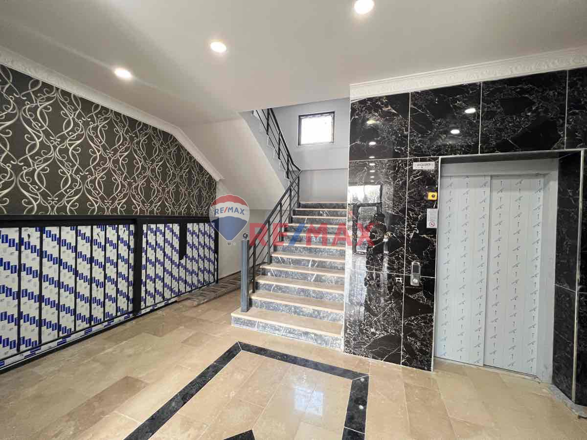 KARTEPE FSM‘DE KİRALIK OFİS