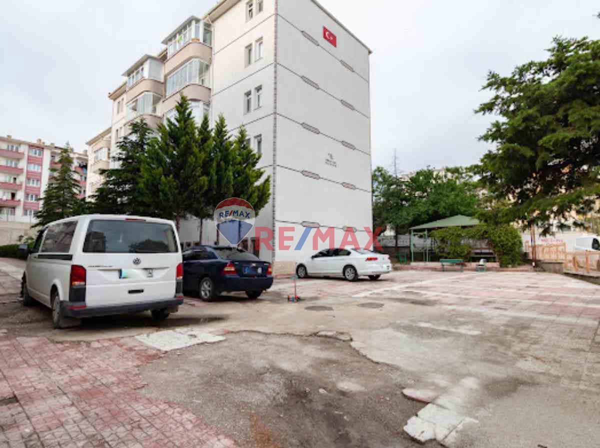 TÖREKENT SITE IÇERISINDE FULL YAPILI SATILIK DAIRE