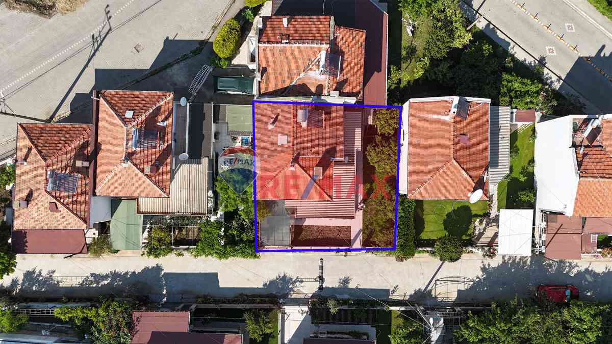 RE/MAX İNCİ'DEN ALTINOLUK FENER'DE SATILIK VİLLA