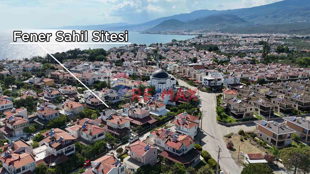 RE/MAX İNCİ'DEN ALTINOLUK FENER'DE SATILIK VİLLA