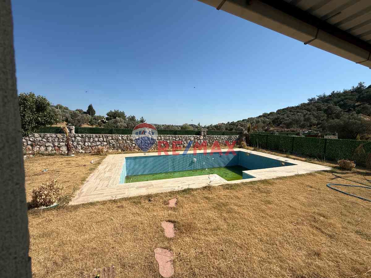 BUCA KAYNAKLAR NUMARATAJ ELEKTRİK SU HAVUZ 2+1 EV MİRAS BÖLMESİ