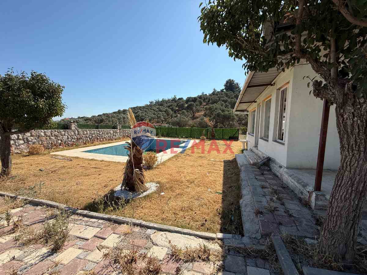 BUCA KAYNAKLAR NUMARATAJ ELEKTRİK SU HAVUZ 2+1 EV MİRAS BÖLMESİ