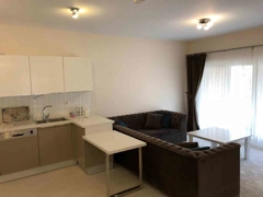 SİNPAŞ ALTINORAN GÖL EVLERİ HAVUZ MANZARALI EŞYALI 1,5+1  KİRALIK ARA KAT DAİRE