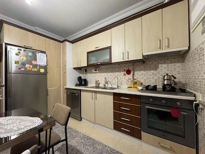 ULUGAZİ TOKİ KONUTLARI SATILIK 3+1 DAİRE