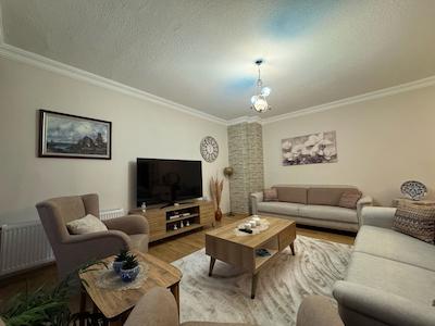 ULUGAZİ TOKİ KONUTLARI SATILIK 3+1 DAİRE