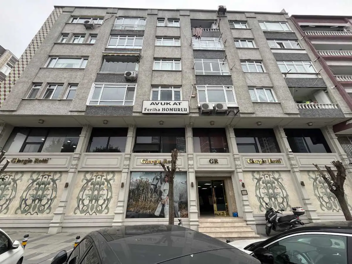 HATBOYU DERİCİLERDE GENİŞ CEPHELİ SATILIK MAĞAZA