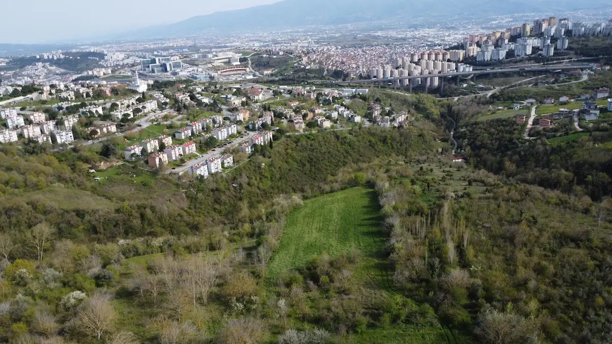 RE/MAX MAXIMUM'DAN İZMIT KABAOĞLU'NDA SATILIK İMARLI ARSA