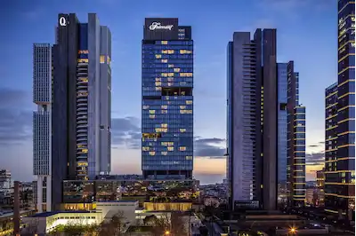 QUASAR'DA HER ŞEY DAHİL MOBİLYALI HAZIR OFİS