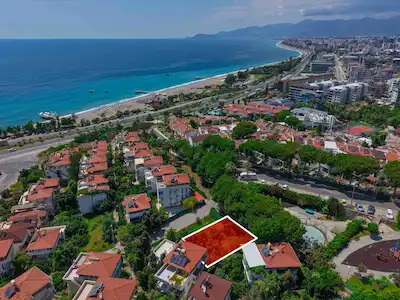 KARGICAK ÖĞRETMENLER SITESI İÇERISINDE SATILIK 280M2 İMARLI ARSA