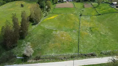 İZNIK KIRINTI 'DA ASFALT CEPHELI, YAPILAŞMAYA UYGUN 1305 M2 ARSA