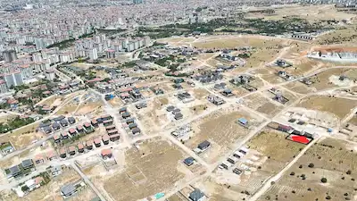 TECDE'DE SATILIK VİLLA İMARLI ARSA