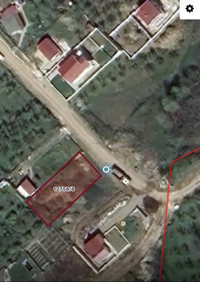 TAFLAN’DA SATILIK 411 M2 ARSA