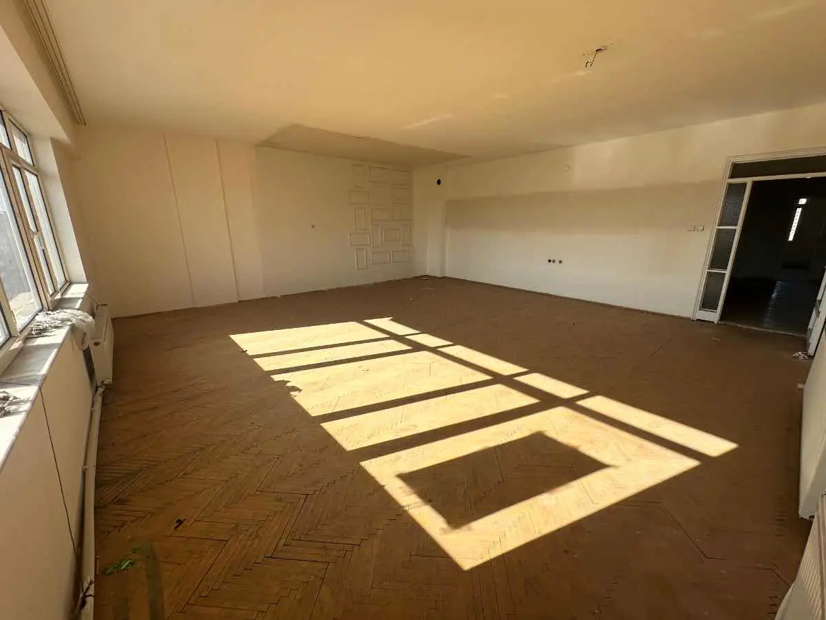 İSTASYON CADDESI CADDE CEPHELI KIRALIK OFIS