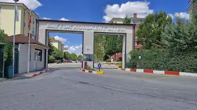 REMAX MAVİ MURAT GENÇLER'DEN KORUCUK BAYTUR DA KİRALIK DAİRE