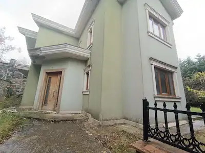 ARNAVUTKÖY TAŞOLUK KONAKLARI NA-TAMAM BAHÇELİ DUBLEX VİLLA 590M²