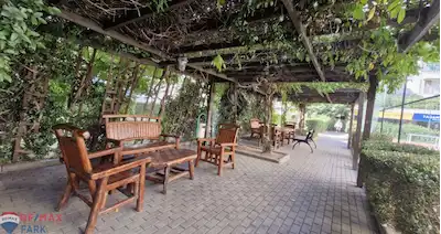 AKSE YAŞAM KONUTLARIN DA ARAKAT GENIŞ 1+1