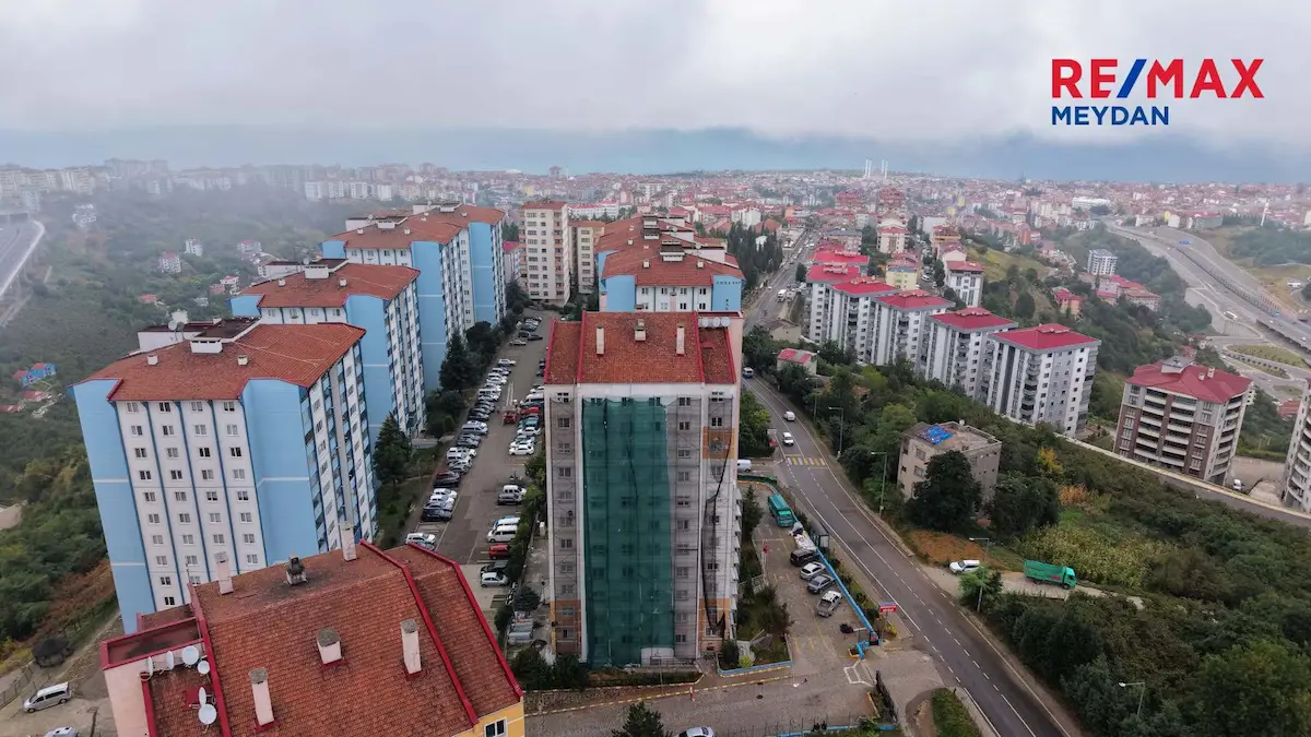 BAHÇECİK SİTESİNDE MASRAFSIZ FERAH DAİRE (SATILIK)