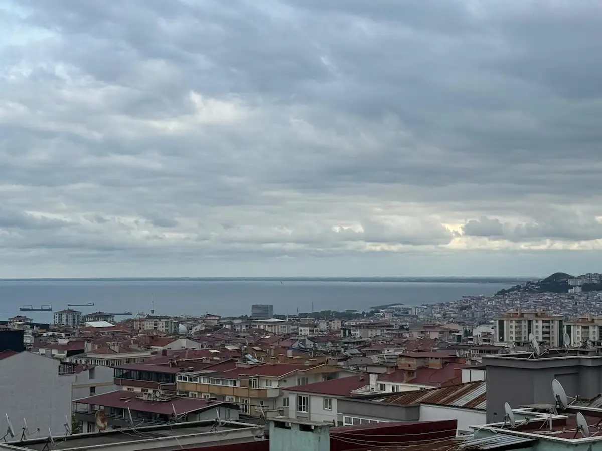 SAMSUN İLKADIM FULL PANORAMİK DENİZ MANZARALI SİTE İÇİ 3+1