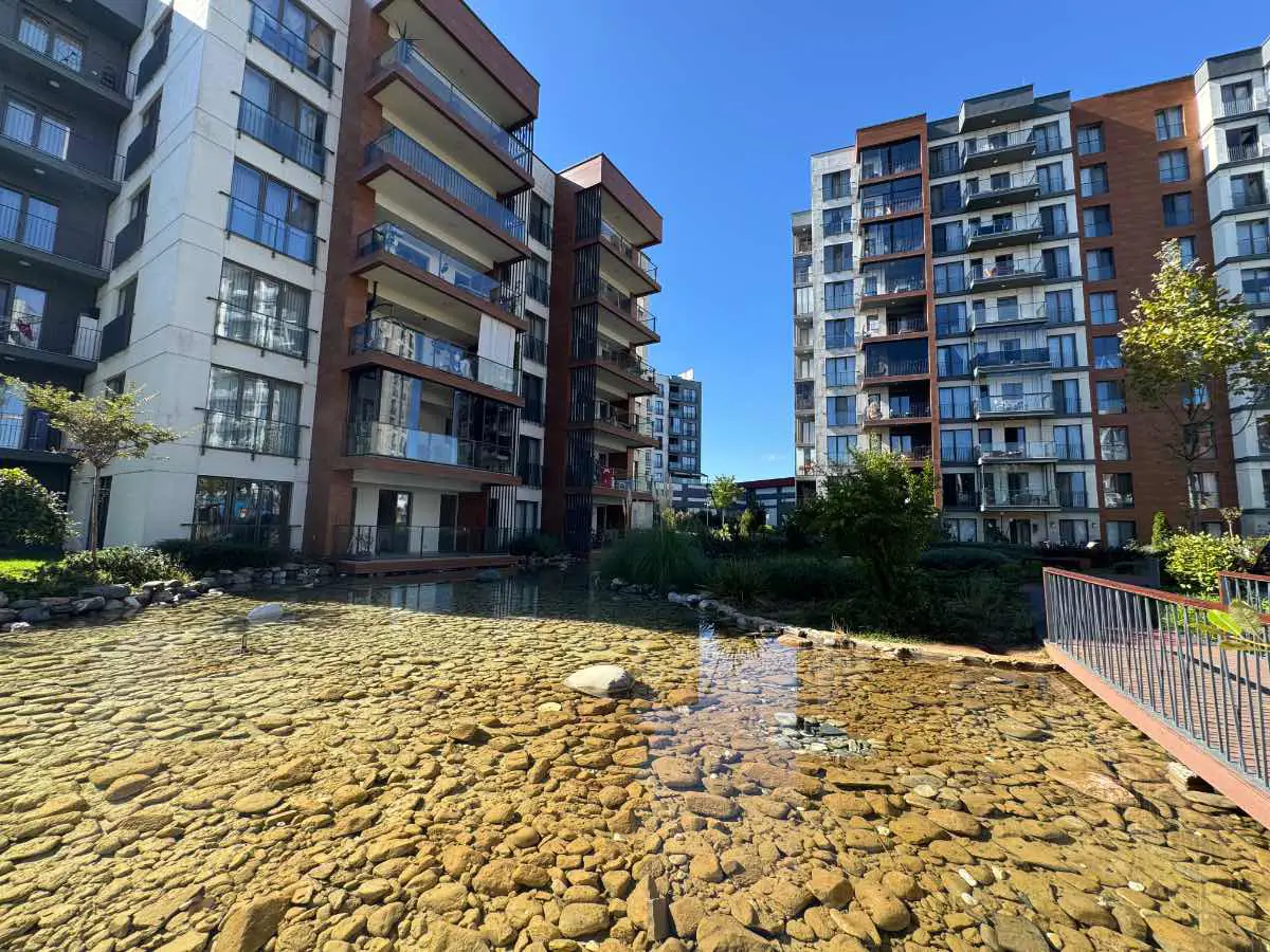 SURYAPI LAVENDER UZMANINDAN KİRALIK BALKONLU 1+1 DAİRE