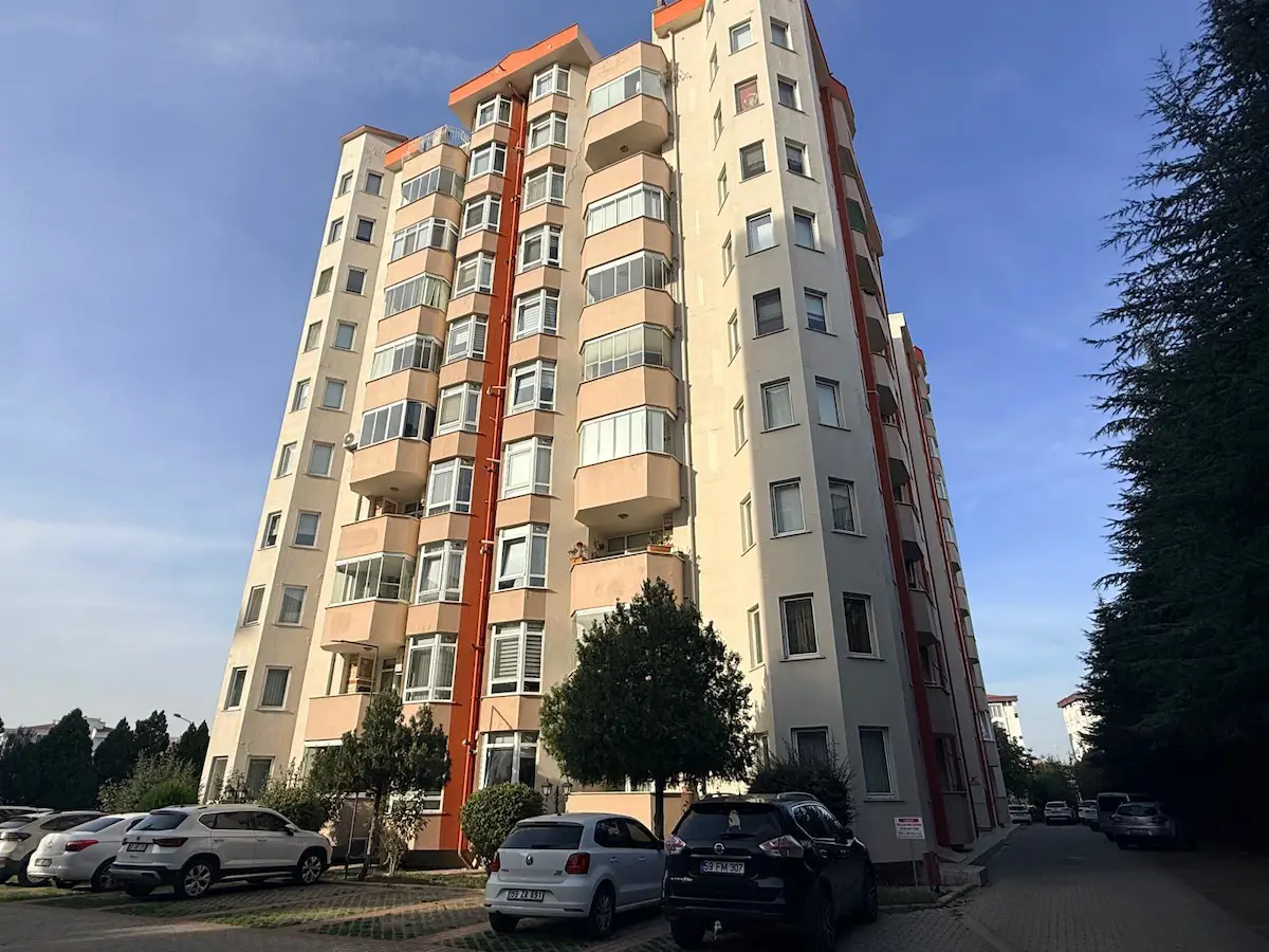 REMAX LAVANDA DUBLEX ŞÖMİNELİ, YEŞİL MANZARALI, 4+1KİRALIK DAİRE