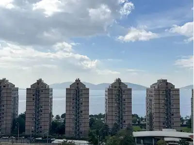 KARTAL PETROL İŞ’TE SIFIR DENIZ MANZARALI 2+1 BALKONLU SATILIK DAIRE