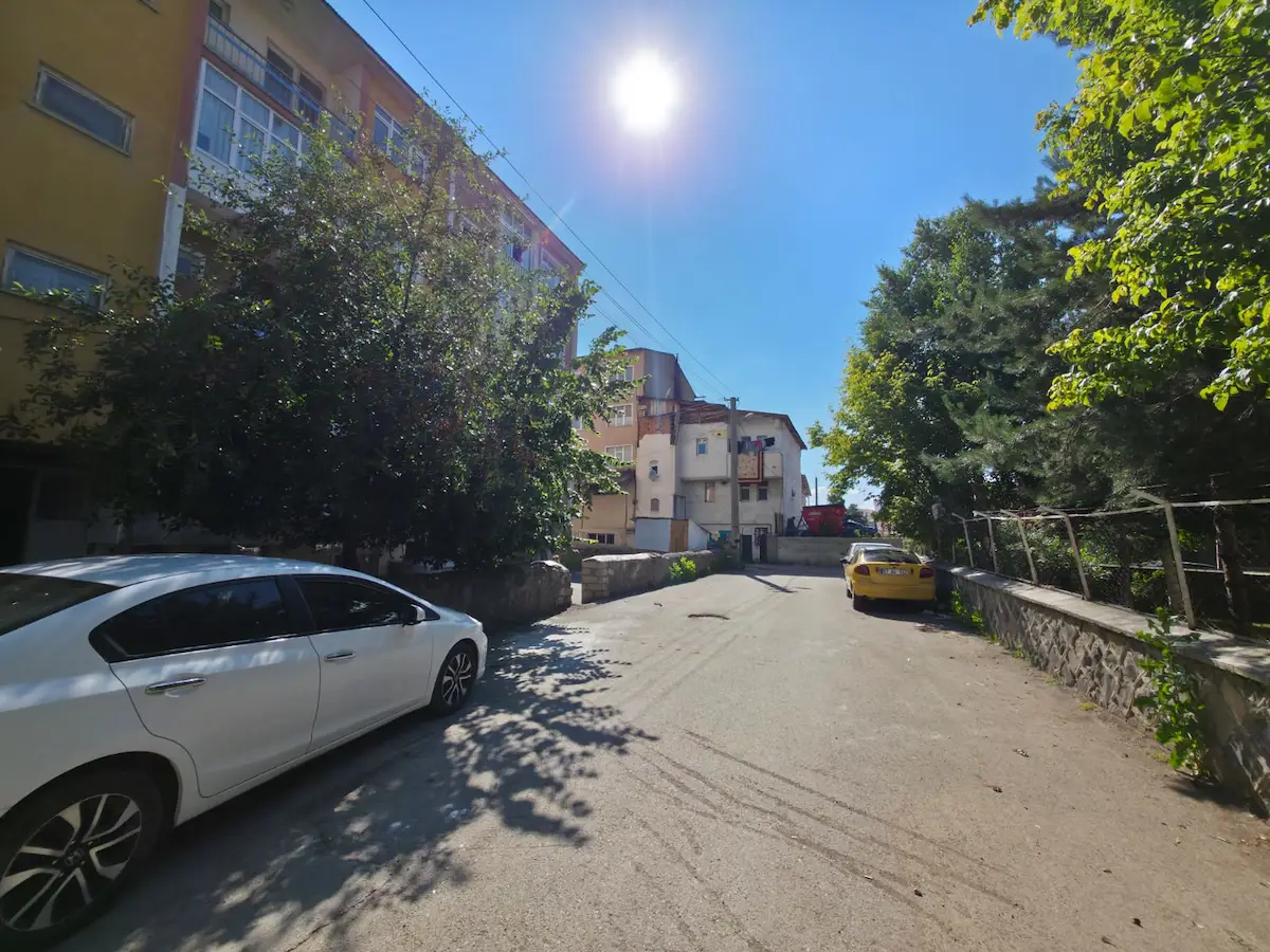 REMAX İLKE'DEN SANAYİ'DE 3+0 SATILIK TAPULU BODRUM DAİRE