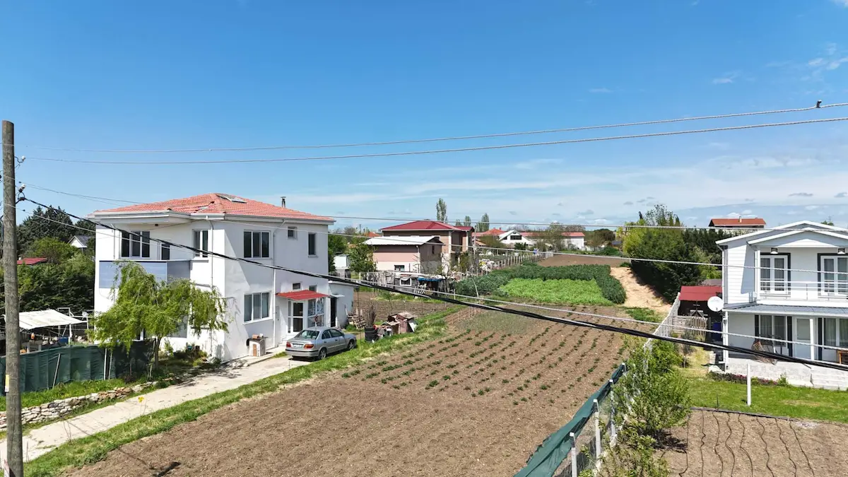 KIRKLARELİ LÜLEBURGAZ TURGUTBEY MAH,700M2 SATLIK İMARLI ARSA