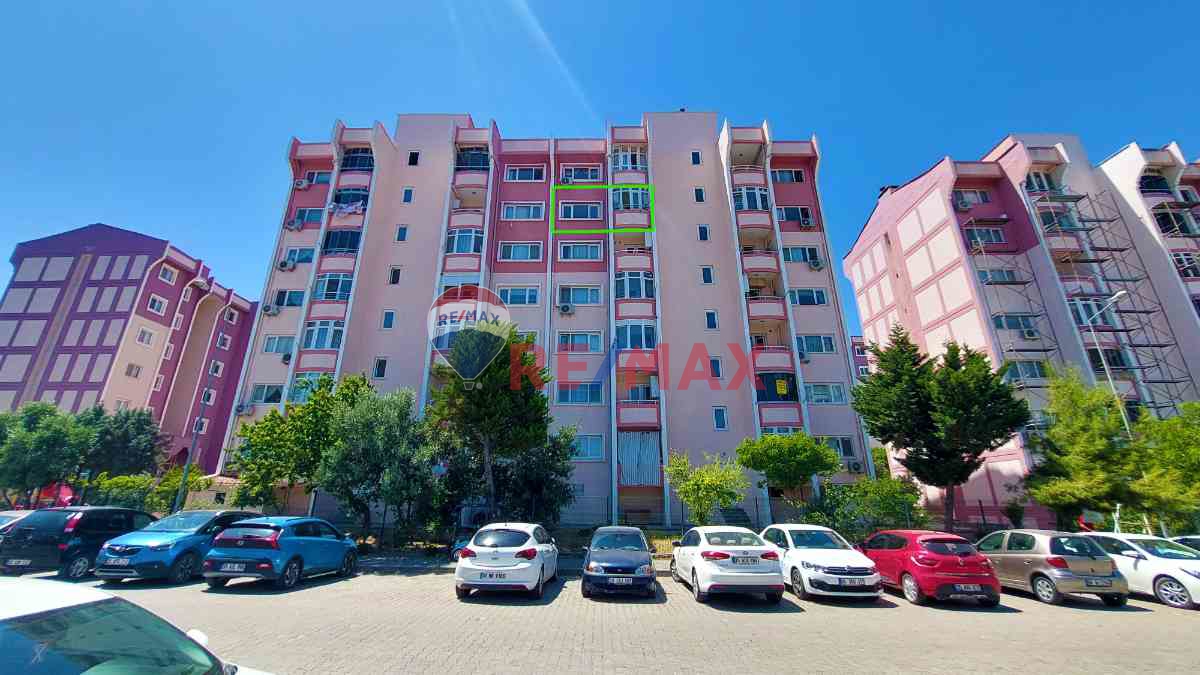 ALIAĞA SITELER MH. TOKI DE KIRALIK 2+1 ARAKAT DAIRE