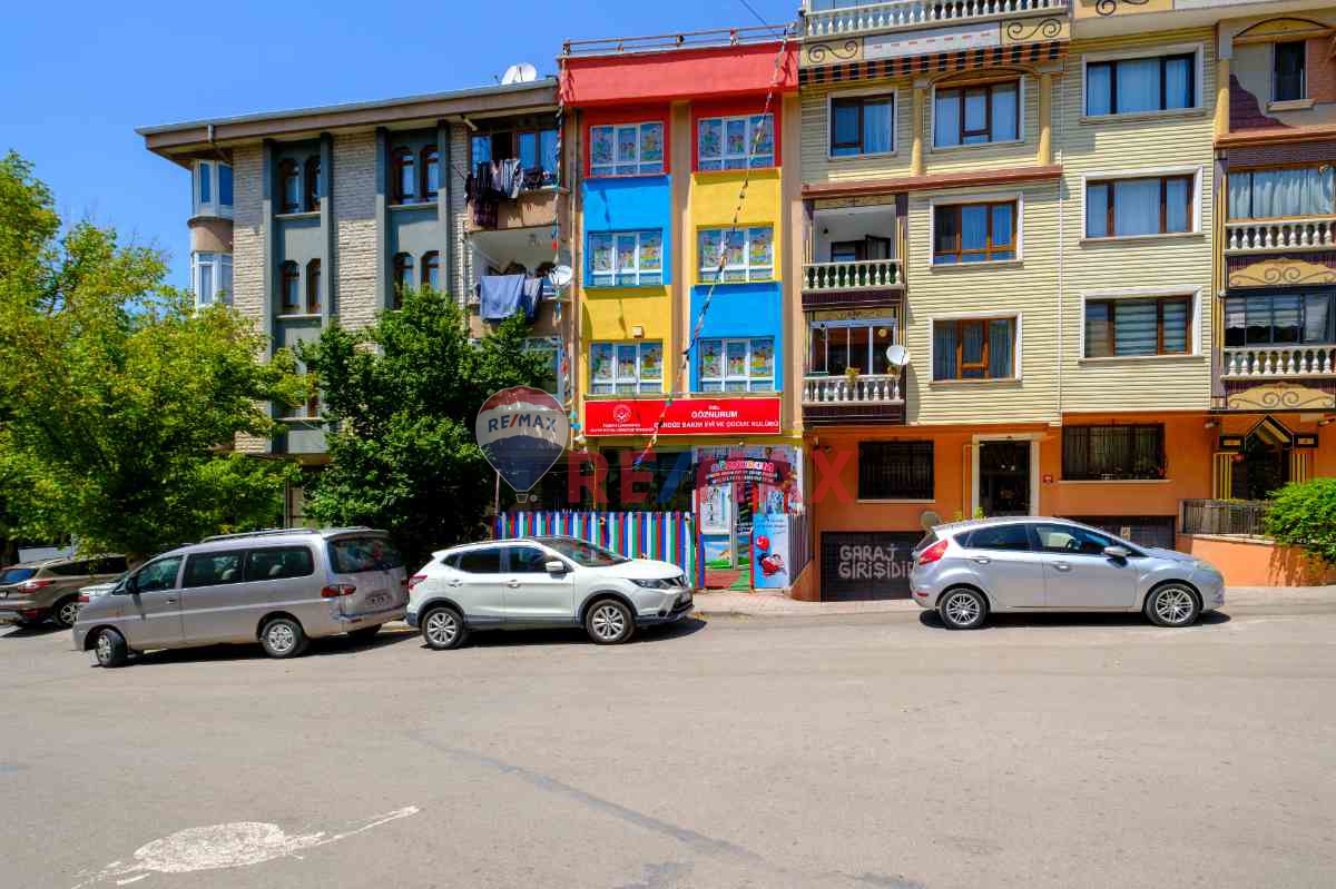 RAGIP TÜZÜN MAH. KIRALIK 530 M2 KOMPLE BINA