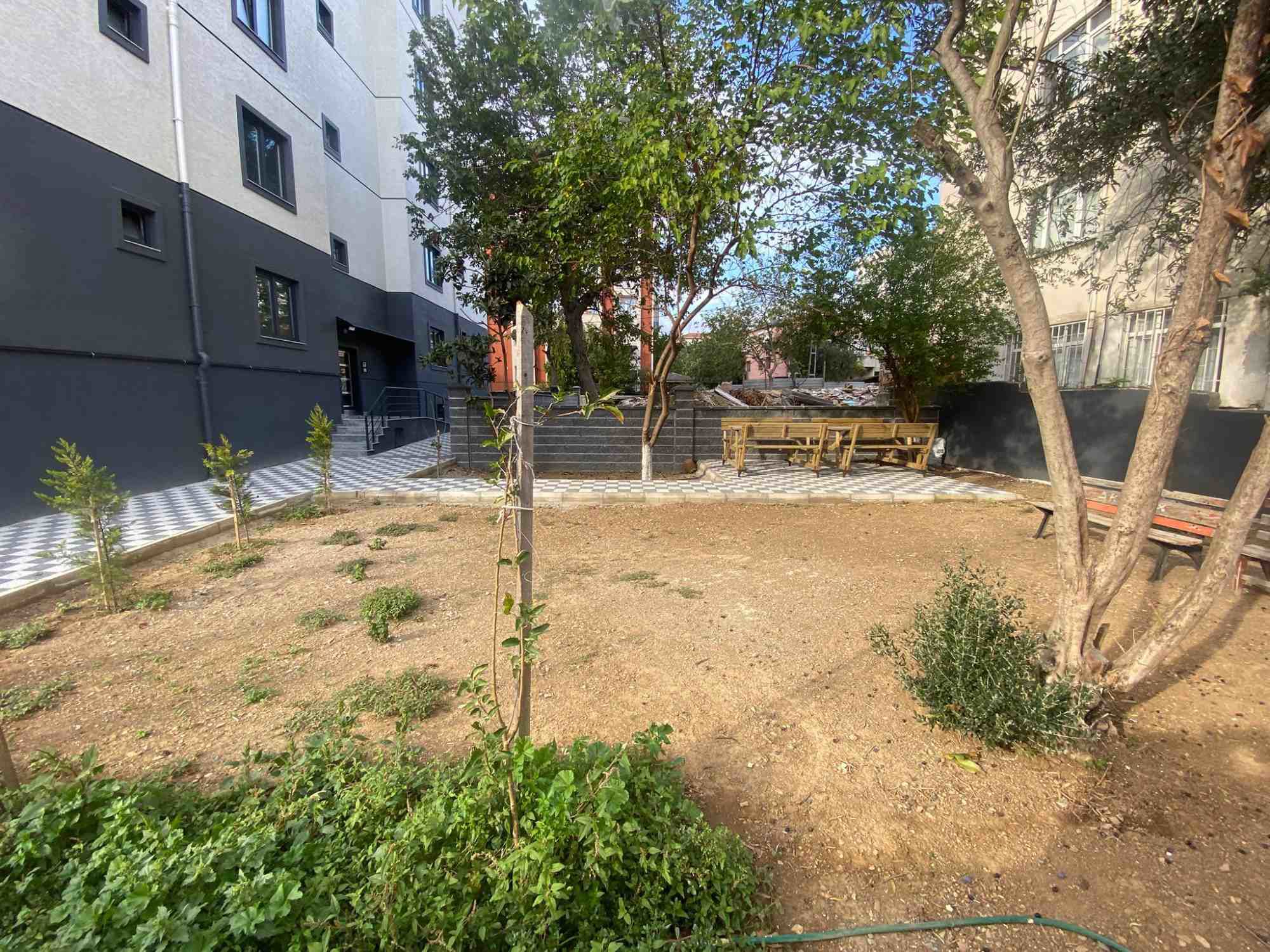 KARTAL | MÜKEMMEL KONUMDA | GENİŞ M2'Lİ | SATILIK 2+1 YENİ DAİRE