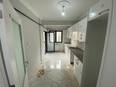 KARTAL | MÜKEMMEL KONUMDA | GENİŞ M2'Lİ | SATILIK 2+1 YENİ DAİRE